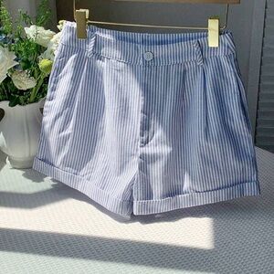 🩵🤍SHEIN High Waist Blue and White Striped Shorts🤍🩵